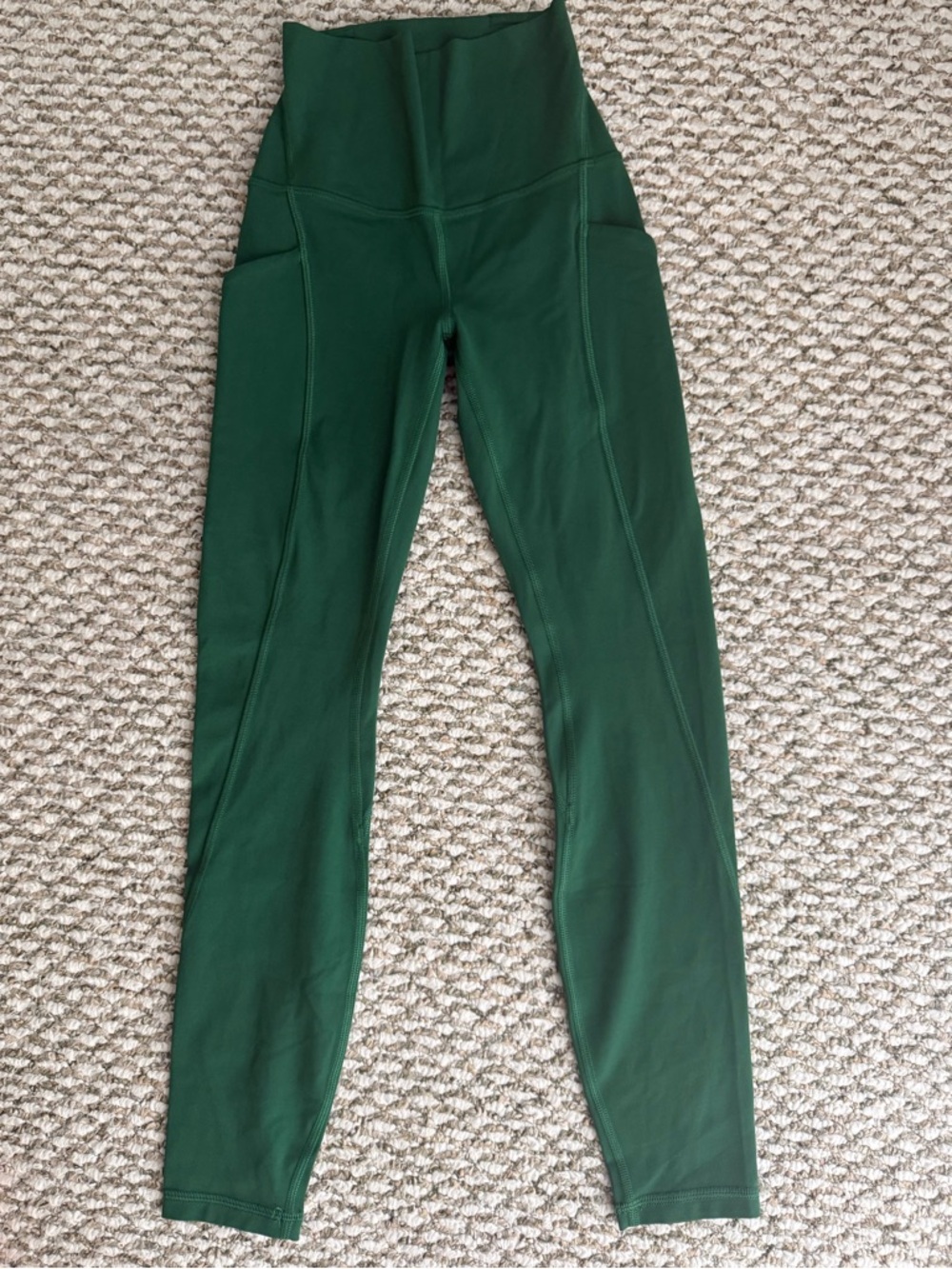 Lululemon leggings nwot size 0 green 25”
